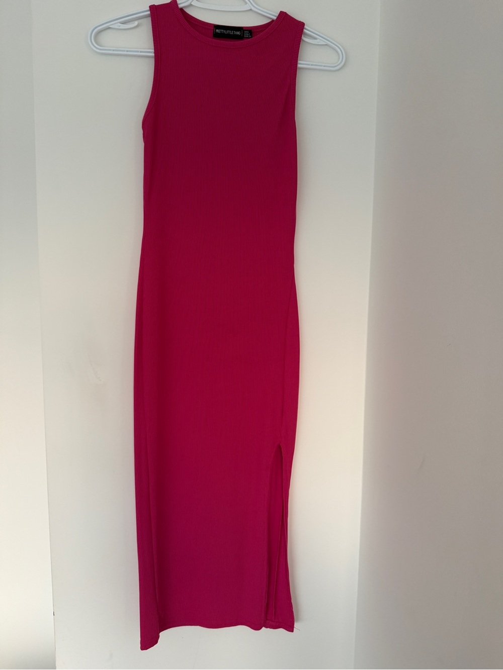 Pretty Little Thing Midi Dress in Fuchsia Pink